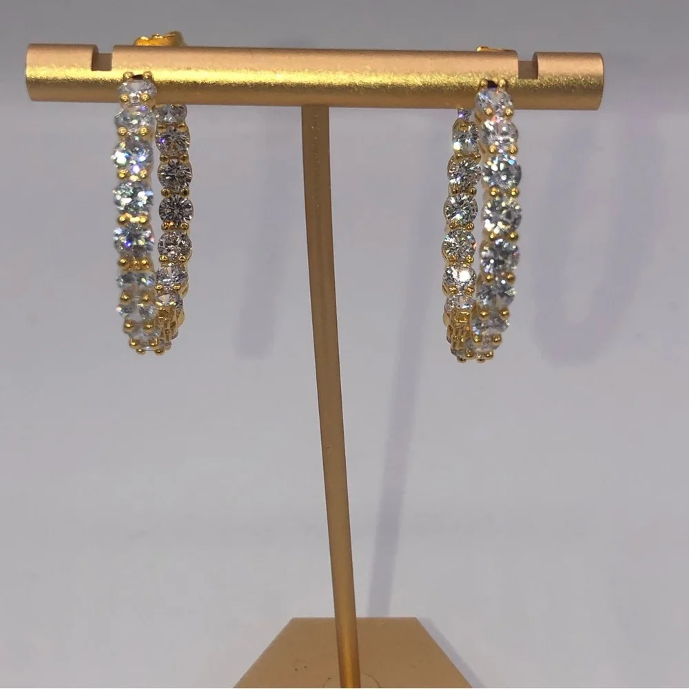 4.5ct  Inside-Out Hoops - Picture 7 of 11